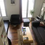 Bright Apartment In The 18Th Arrondissement